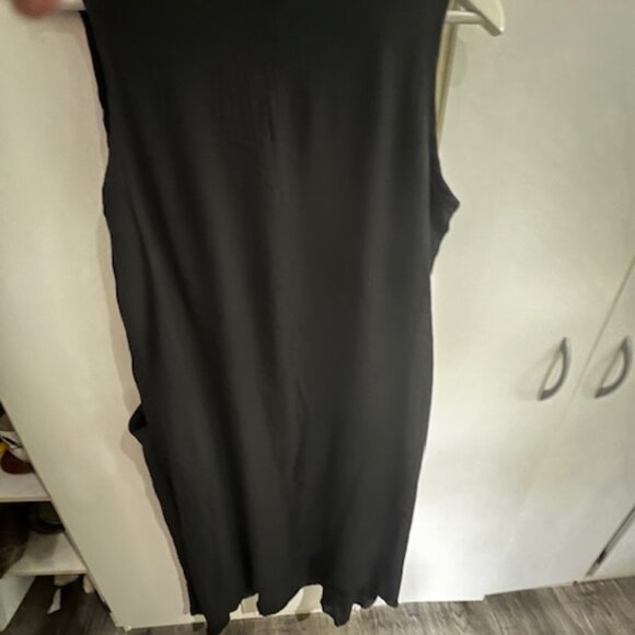 LBD Black gauzy flowy sleeveless dress Discounted shipping - Picture 4 of 7